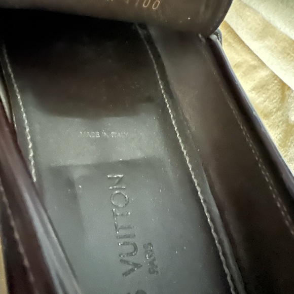 Louis Vuitton Men‘s Loafer 9.5UK/10.5US Burgundy Leather Brand New Never Worn - Picture 3 of 4